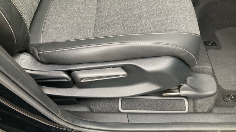 Honda Jazz 1.5 i-MMD Hybrid Advance 5dr eCVT Hybrid Hatchback